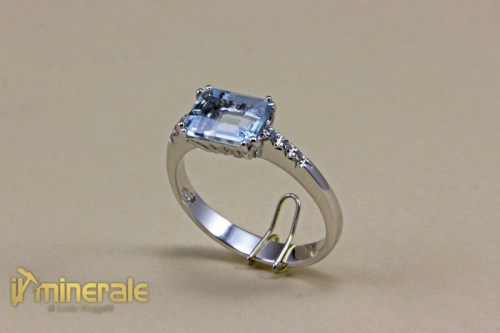 AN10-13Oxy28700-2_Gioielli_oro_pietre_dure_semipreziose_preziose_anelli_acquamarina_brillanti_gold_jewels_rings_gemstones_aquamarine_diamonds.logo