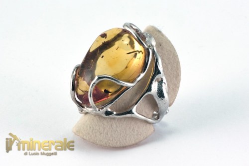 AN10-25AG11900-2_gioielli_argento_anelli_pietre_dure_ambra_naturale_santodomingo