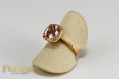 AN11-22Oxy1050-2_gioielli_oro_pietre_dure_semipreziose_preziose_anelli_berillo_rosa_morganite_brillanti.logo