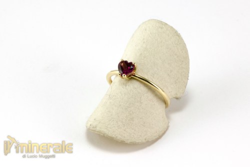 AN11-24Oxy200-2_gioielli_oro_anelli_pietre_dure_semipreziose_granato_rodolite