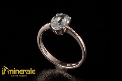 AN11-24Oxy390-1_gioielli_oro_anelli_pietre_dure_semipreziose_acquamarina_brillanti