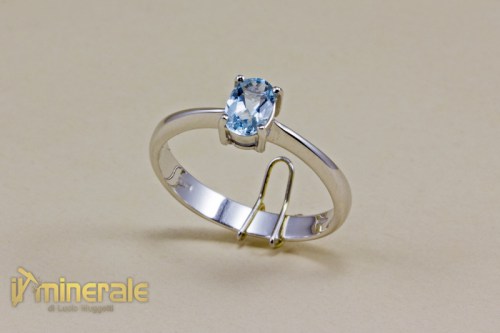 AN12-13Oxy18000-2_Gioielli_oro_pietre_dure_semipreziose_preziose_anelli_acquamarina_brillanti_gold_jewels_rings_gemstones_aquamarine_diamonds.logo