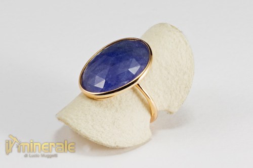 AN12-22Oxy425-2_gioielli_oro_anelli_pietre_dure_semipreziose_preziose_tanzanite-640