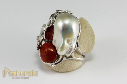 AN4-22Ful13145-2_gioielli_argento_anelli_pietre_dure_corallo_rosso_perle_coltivate.logo