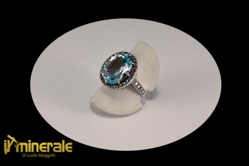 AN4-24Imp16100-2_gioielli_argento_anelli_pietre_dure_semipreziose_topazio_azzurro