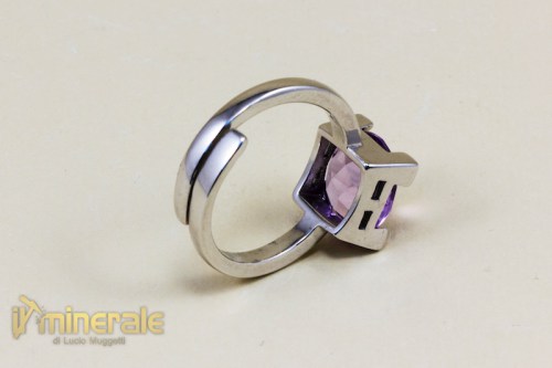AN5-21Hub2250-3_gioielli_argento_rodio_anelli_pietre_dure_semipreziose_ametista.logo