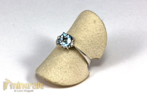 AN6-21Oxy285-2_gioielli_oro_pietre_dure_preziose_anelli_acquamarina_diamanti.logo