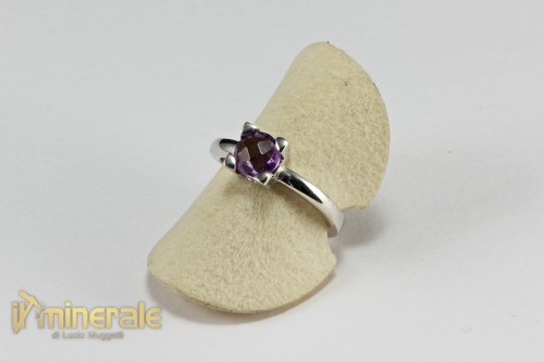 AN6-22Hub1700-2_gioielli_argento_pietre_dure_semipreziose_ametista.logo