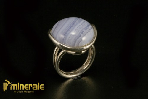 AN9-22Gli5900-1_gioielli_argento_anelli_pietre_dure_calcedonio_azzurro.logo