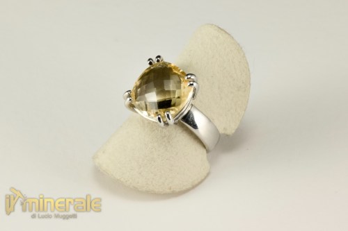 AN9-24Hub2625-2_gioielli_argento_pietre_dure_semipreziose_anelli_quarzo_citrino