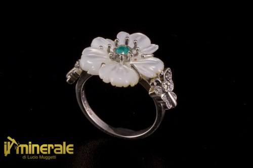 AN9-24Imp11100-1_gioielli_argento_pietre_dure_semipreziose_madreperla_smeraldo_marcassiti