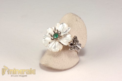 AN9-24Imp11100-2_gioielli_argento_pietre_dure_semipreziose_madreperla_smeraldo_marcassiti
