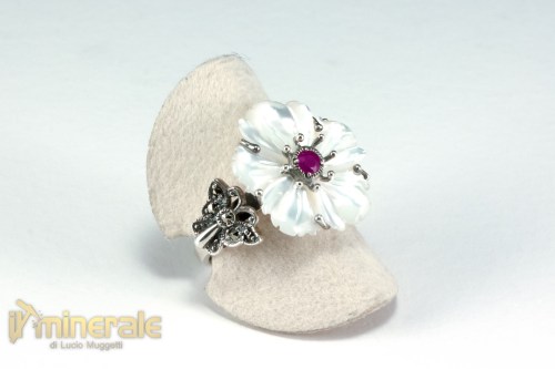 AN9-24Imp9900-3_gioielli_argento_pietre_dure_semipreziose_madreperla_rubino_marcassiti