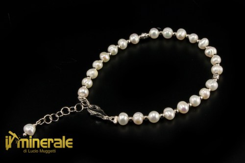 BR023nNs940-1_gioielli_argento_bracciali_pietre_dure_perle_coltivate_bianche.logo
