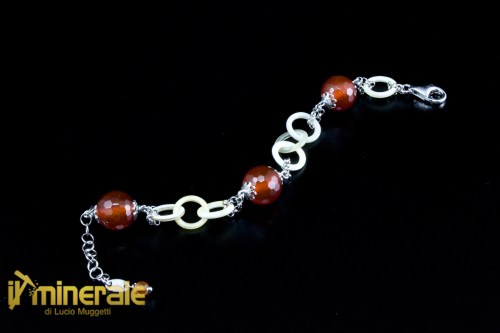BRC4-24Ns1310-1_gioielli_argento_bracciali_corno_pietre_dure_corniola