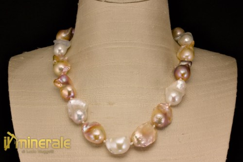 CL10-24Ns23250-1_gioielli_oro_collane_catene_pietre_dure_perle_coltivate_fireball_scaramazze