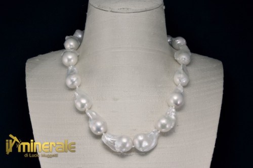 CL2-24Ns39890-1_gioielli_oro_collane_perle_coltivate_scaramazze_fireball