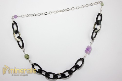 CaC2-22Ns4850-2_gioielli_argento_collane_catene_pietre_dure_ametista_lavanda_prehnite_corno_bufalo.logo