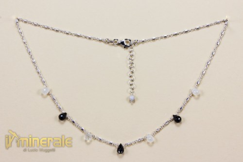 G106Ns1360-2_gioielli_argento_collane_catene_girocolli_pietre_dure_onice_pietra_di_luna.logo