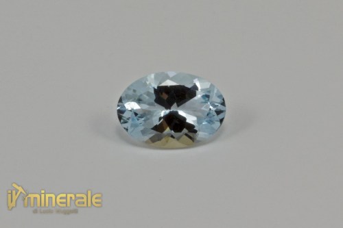GE116-2_gemme_pietre_tagliate_semipreziose_acquamarina_gemstones_aquamarine.logo9