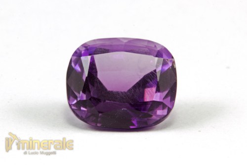 GE133-2_gemme_pietre_tagliate_dure_semipreziose_preziose_ametista_uruguay.logo