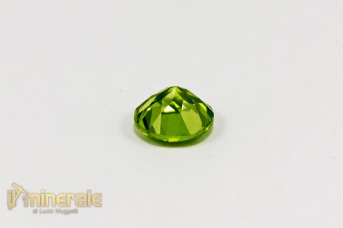 GE173-3_gemme_pietre_preziose_semipreziose_dure_peridoto_olivina.logo