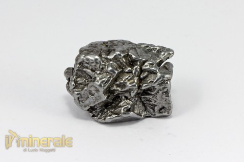 MN2049-2_minerali_collezione_cristalloterapia_meteoriti_ferro.logo