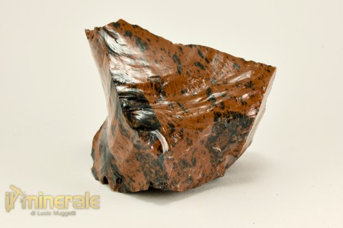 MN2493-3_minerali_collezione_ossidiana_mahogany_usa