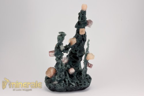 MN2525-2_minerali_collezione_calcedonio_stellerite_calcite_india