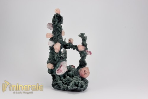 MN2525-3_minerali_collezione_calcedonio_stellerite_calcite_india