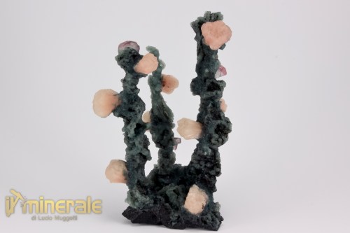 MN2526-3_minerali_collezione_calcedonio_stellerite_calcite_india