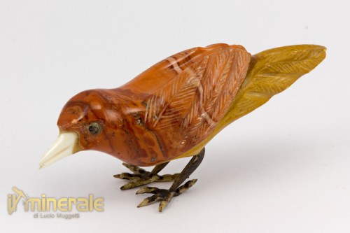 OG493-2_minerali_collezione_arredamento_oggetti_lavorati_incisioni_uccellino_diaspro.logo