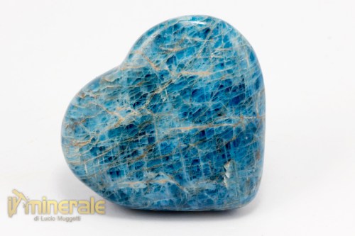 OG522-2_minerali_collezione_oggettistica_arredamento_apatite_cuore.logo