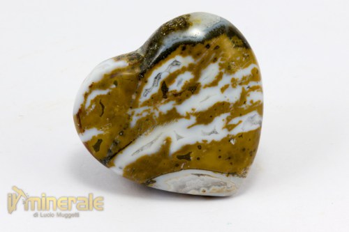 OG524-2_minerali_collezione_oggettistica_arredamento_diaspro_cuore.logo