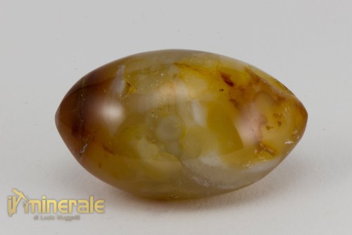 OG663-3_oggetti_lavorati_pietre_dure_ciotoli_peeble_corniola.logo