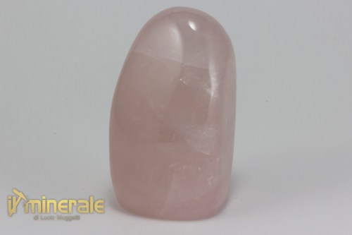 OG670-2_oggetti_lavorati_pietre_dure_formw_libere_quarzo_rosa.logo