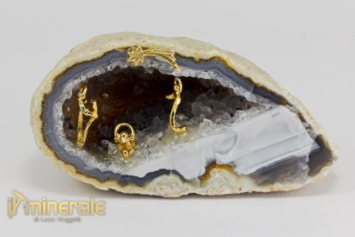 OG700-2_minerali_collezione_oggetti_lavorati_arredamento_presepe_geode_agata_quarzo.logo