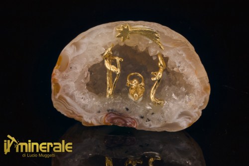 OG730-1_oggetti_lavorati_minerali_collezione_arredamento_geodi_agata_quarzo_presepe