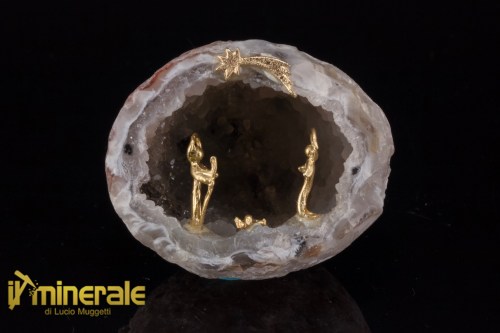 OG735-1_oggetti_lavorati_minerali_collezione_arredamento_geodi_agata_quarzo_presepe