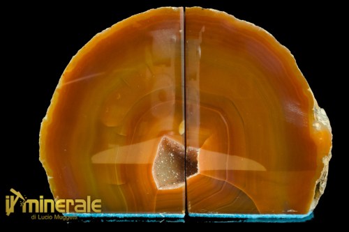 OG760-1_pietre_dure_minerali_oggetti_lavorati_arredamento_agata_corniola_quarzo