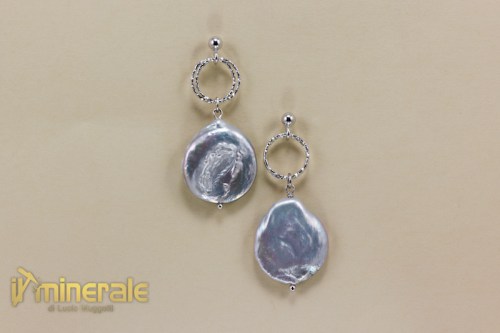 OR069Ns1360-2_gioielli_argento_orecchini_perle_coltivate_silver_jewels_earrings_cultured_pearls.logo