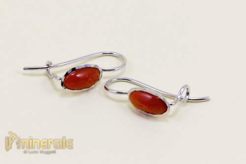 OR1-19Ful1280-2_gioielli_argento_pietre_dure_corallo_rosso_orecchini_silver_jewels_earrings.logo