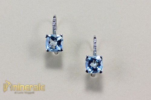 OR1-20Oxy61500-3_gioielli_oro_pietre_dure_semipreziose_preziose_orecchini_acquamarina_brillanti.logo