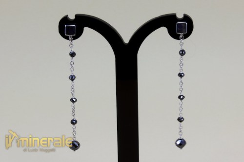 OR11-13Ns16640-3_gioielli_oro_pietre_preziose_orecchini_diamanri_neri_gold_jewels_preciouse_stones_earrings_black_diamonds.logo