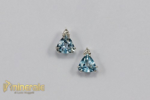 OR11-17Oxy205-2_gioielli_oro_orecchini_pietre_dure_semipreziose_preziose_acquamarina_brillanti.logo