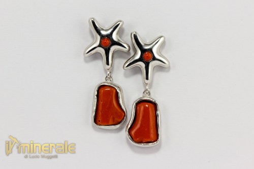 OR4-22Ful5995-2_gioielli_argento_pietre_dure_orecchini_pendenti_corallo_rosso.logo