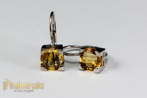 OR6-23Hub1900-2_gioielli_argento_pietre_dure_semipreziose_orecchini_monachella_quarzo_citrino.logo