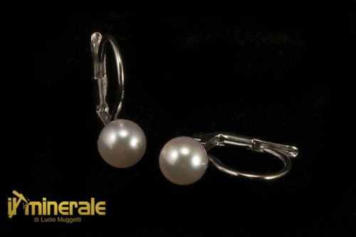 OR6-23Oxy170-1_gioielli_oro_orecchini_monachella_pietre_dure_semipreziose_preziose_perle_coltivate-akoia.logo