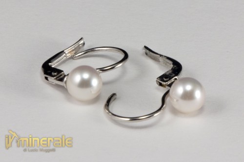 OR6-23Oxy170-3_gioielli_oro_orecchini_monachella_pietre_dure_semipreziose_preziose_perle_coltivate-akoia.logo