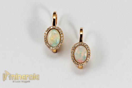 OR6-23Oxy670-2_gioielli_oro_orecchini_monachella_pietre_dure_semipreziose_preziose_opale_nobile_brillanti.logo